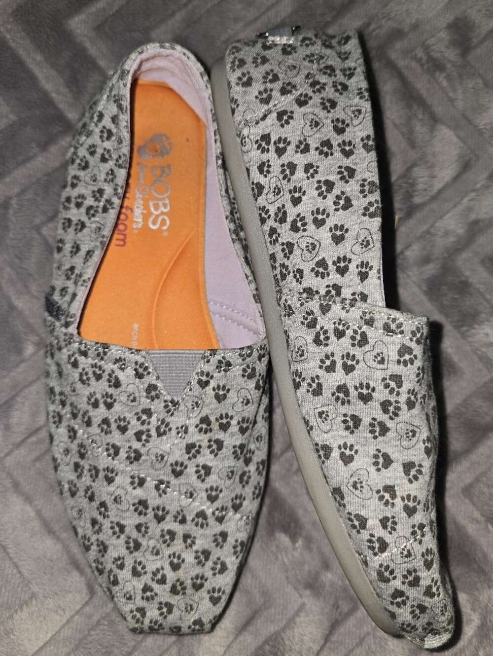 BOBS from Skechers Plush Peace & Love Paw Print Grey Slip On Flats 7.5